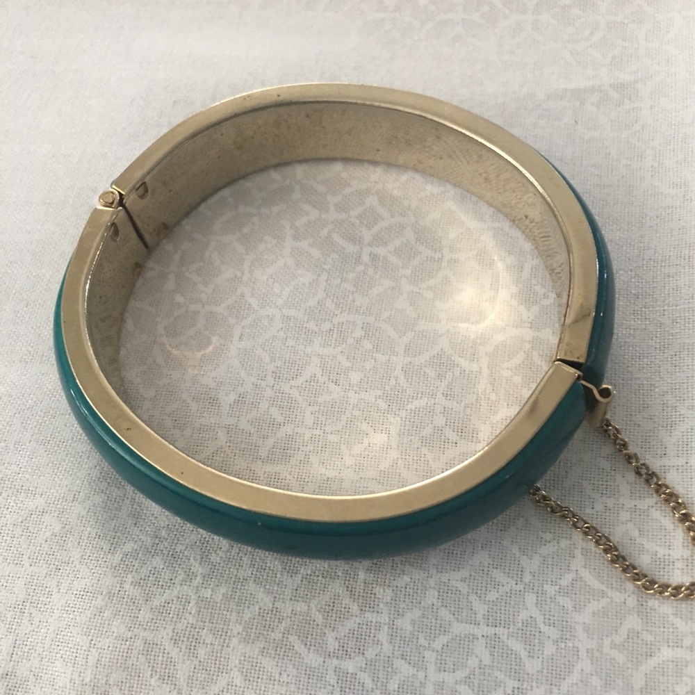 Vintage Gold tone & Aqua blue Enamel Hinged Bangle
